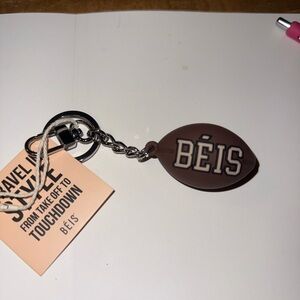 BÉIS Super Bowl Brown Football Keychain